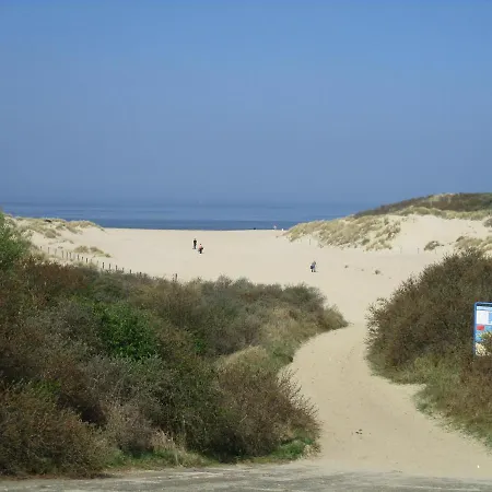 Comfortabel Vakantiehuis Aan Zee En Meer ! Kamperland Exterior photo